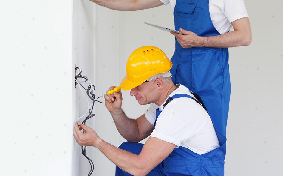 cherche électricien pas cher Puteaux